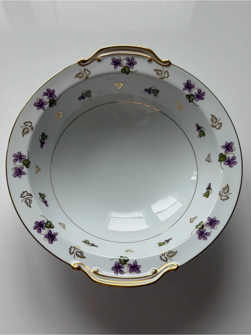 Noritake Avalon 5150 Porcelain Serving Bowl with Purple Violets & Gold Trim
